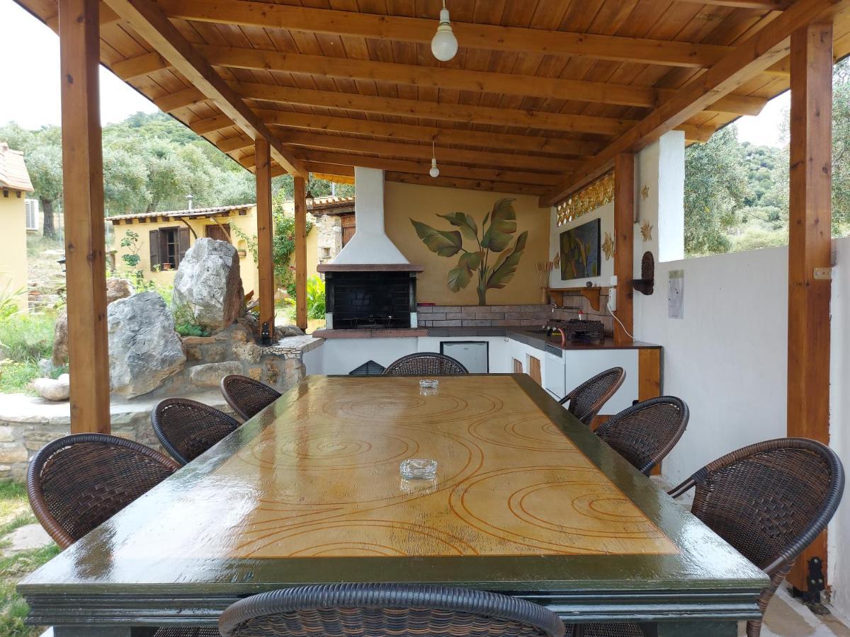 Varias Art House Kallirakhi Ngoại thất bức ảnh