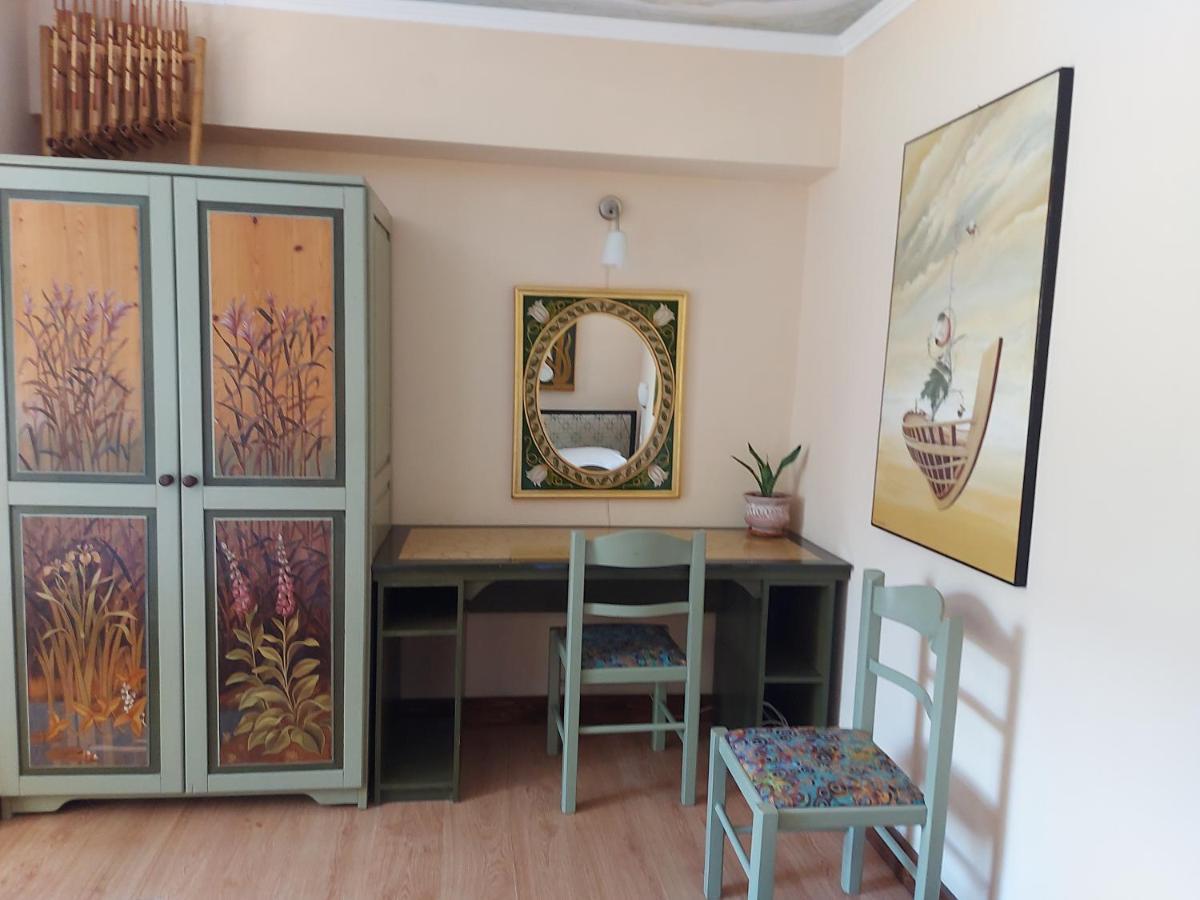 Varias Art House Kallirakhi Ngoại thất bức ảnh