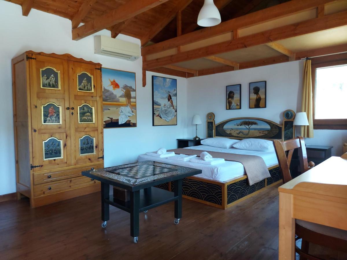 Varias Art House Kallirakhi Ngoại thất bức ảnh
